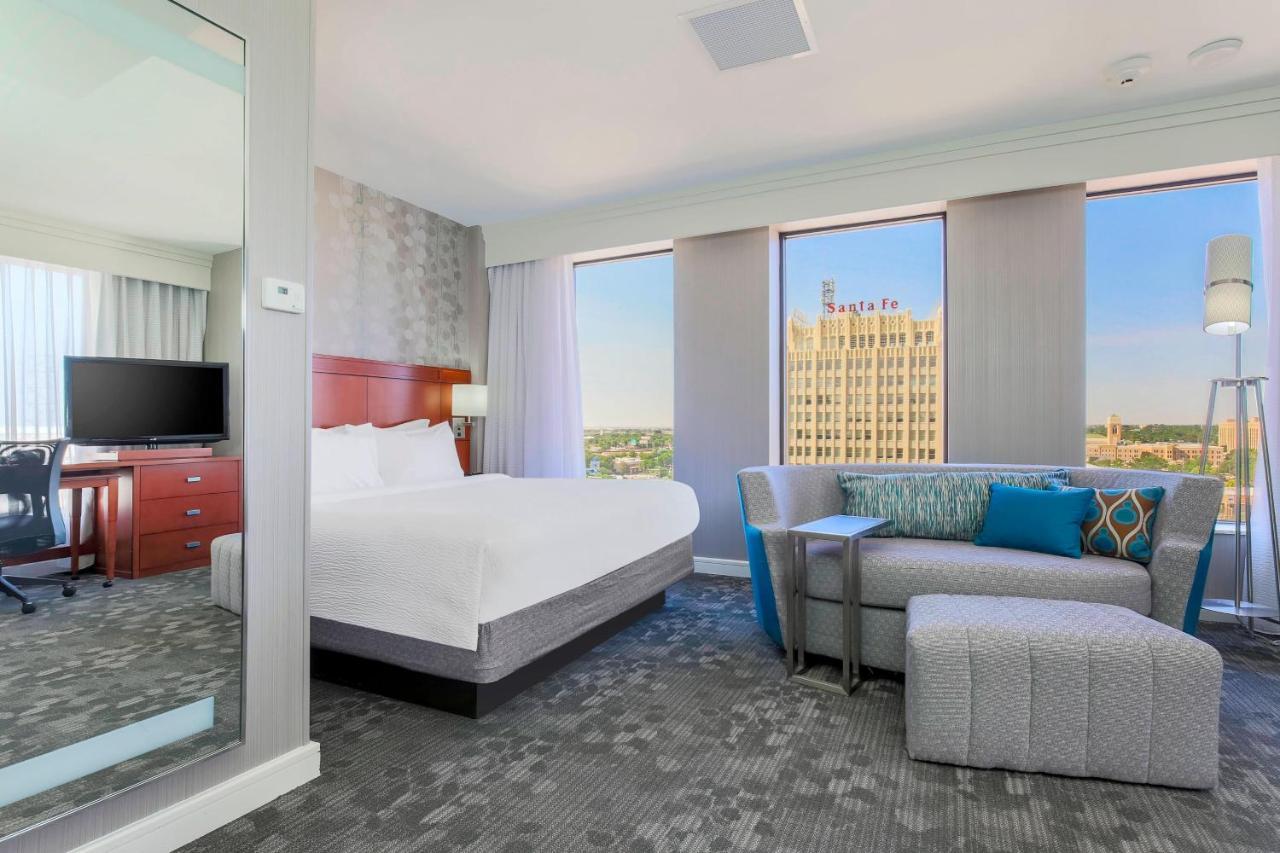 Courtyard By Marriott Amarillo Downtown Hotel Exterior photo