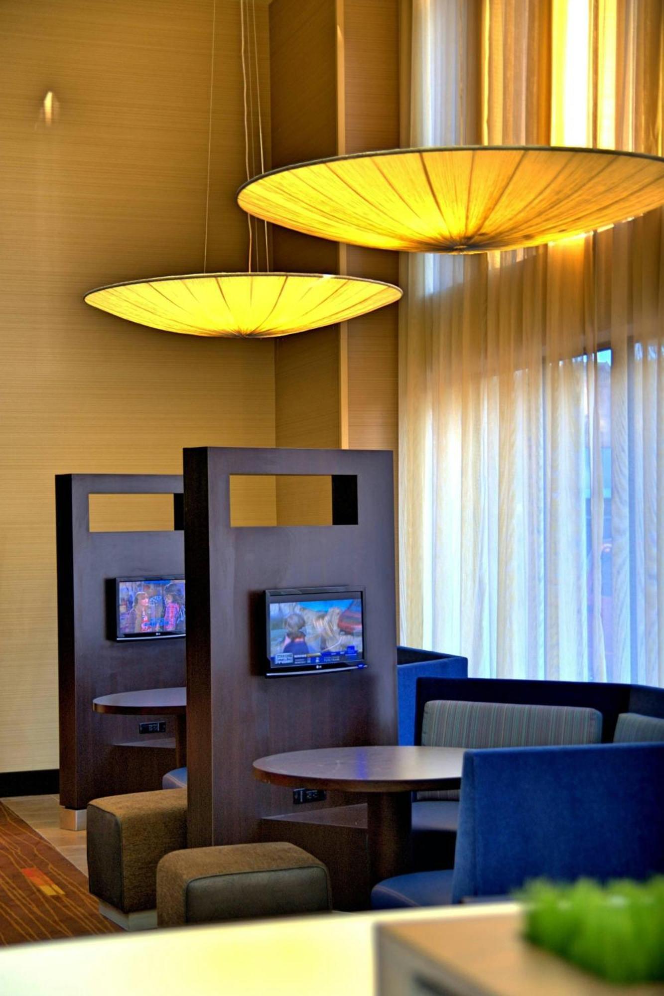 Courtyard By Marriott Amarillo Downtown Hotel Exterior photo